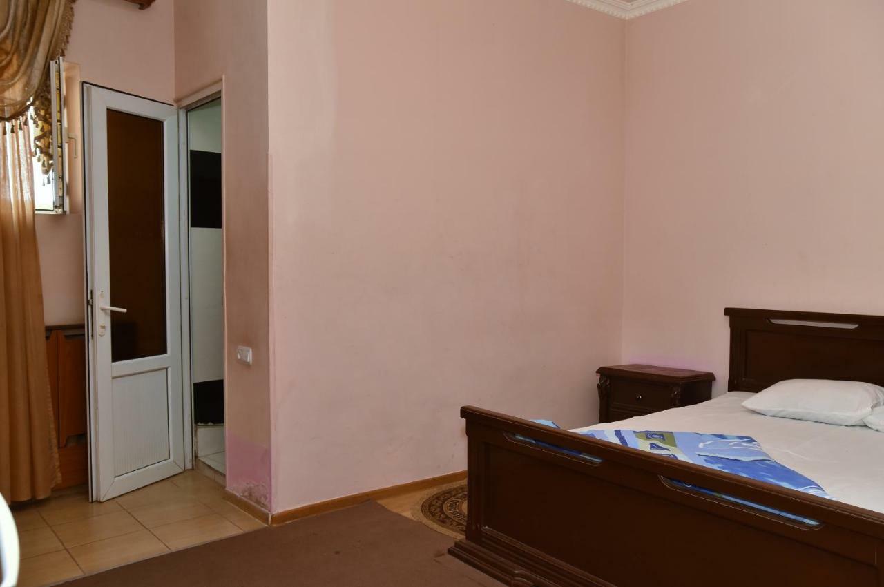 Zvartnots Ojakh Yerevan Exterior foto